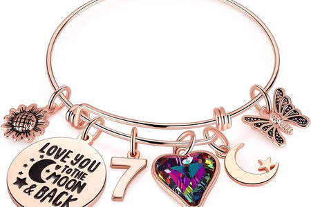 Birthday Gifts for Women Girls Bracelet, Birthday Charm Bracelets 10Th 20Th 30Th 40Th 50Th 60Th 70Th 80Th 90Th Birthday Gift for Daughter, Sister, Friend, Teen Girls, Mom, Grandma